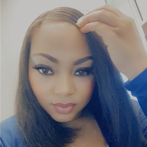 Meet your Posher, Shanekia